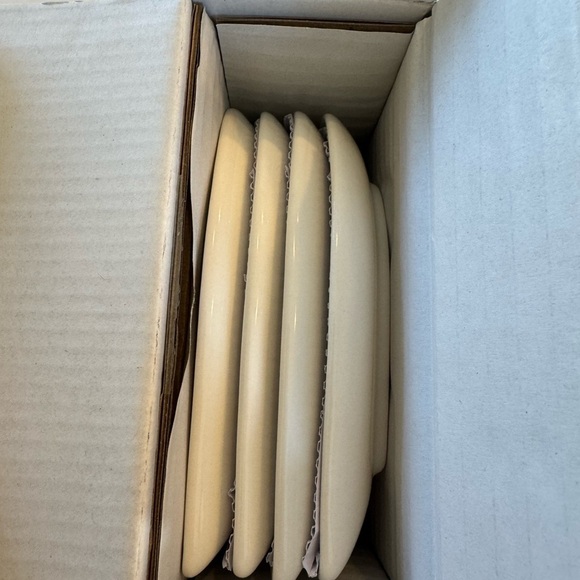 Pottery Barn Watercolor Heart-Shaped Ceramic Appetizer Love Plates Set of 4 - Picture 5 of 11